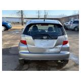 2009 HONDA FIT SPORT *No Accidents* (NO RESERVE)