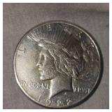 1922 S Peace Dollar $1 VF w/light toning