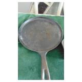 Wagner Cast Iron Pan and Lodge Griddle