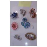 Assorted Vintage Pins