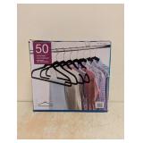 NEW 50 NON-SLIP HANGERS