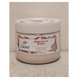 NEW DOVE GINGERBREAD DELIGHT LIMITED EDITION BODY SCRUB