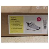 NEW ALL IN MOTION PEYTON KIDS SNEAKERS SIZE 5 GRAY