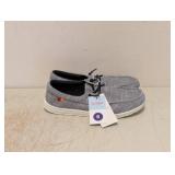NEW CAT & JACK BRIAR KIDS SNEAKERS SIZE 6 GRAY