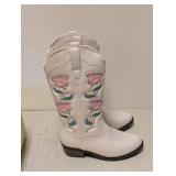 NEW ART CLASS KIDS EMBERLY BOOTS SIZE 13 IVORY