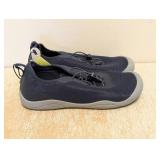 NEW ALL IN MOTION KIDS SHOES SIZE 6 NAVY BLUE