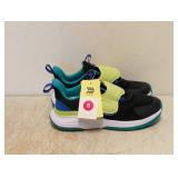 NEW ALL IN MOTION KIDS FALLON PERFORM SIZE 5 BLACK/GREEN