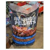 KIRKLAND SIGNATURE BBQ HARDWOOD PELLETS
