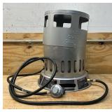 * Dyna Glo Portable Propane Convection Floor Heater, 80,000 BTU, Model# RMC-LPC80DG #5239512 Msrp $124.99