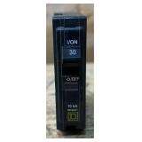 Circuit Breaker, 15A, 1P, 10Ka, 120Vac lot of 30