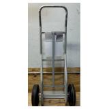 *Strongway Hand Truck with Flat-Free Tires, 800-Lb. Capacity #67971 Msrp $99.99