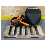 Buyers Products SaltDogg, Truck Tailgate Mounted Rock Salt Spreader w/ Lid Msrp $1,200