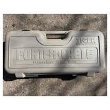 Porter-Cable Tiger Saw - 10A, Variable Speed 0-2600 SPM, Case