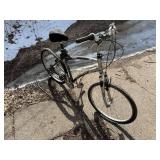 26-Inch Mountain Bike - Front Suspension, Suspension Seatpost, Multi-Speed