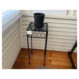Wrought Iron Plant Stand with Lattice Top - Black Outdoor Garden Decor