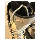 Vans World Traveler Boots - Gray/Black High-Top Hiking Boots