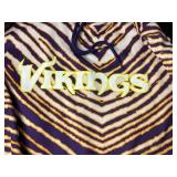 Zubaz NFL Vikings Jacket - Minnesota Vikings Purple Tiger Stripe - Licensed