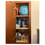 Rubbermaid Storage Containers with Lids - Assorted Sizes