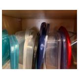 Rubbermaid Storage Containers with Lids - Assorted Sizes