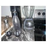 SodaStream Soda Maker & Oster Blender with Glass Bottles - Kitchen Appliances