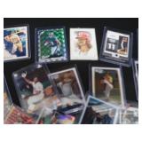 COLLECTIBLE CARDS