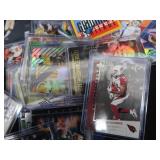 COLLECTIBLE CARDS