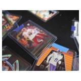 COLLECTIBLE CARDS