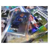 COLLECTIBLE CARDS  BIG NAMES NOTED