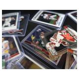 COLLECTIBLE CARDS  BIG NAMES NOTED