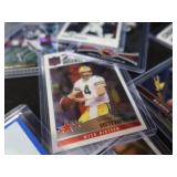 COLLECTIBLE CARDS  BIG NAMES NOTED