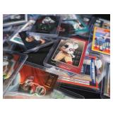 COLLECTIBLE CARDS