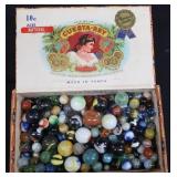 ASSORTMENT OF VINTAGE MARBLES