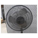 SMALL WOODEN SHELF  FAN / LIGHT