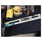 TOOLS, PALM SANDER, SMART LEVEL