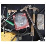 TOOLS, PALM SANDER, SMART LEVEL