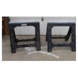 2 SAWHORSES