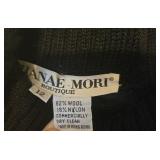 Vintage Hanae Mori Boutique Sweater Dress - Feather Print - Size 12