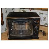 Hamilton Beach Countertop Toaster Oven with Convection