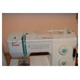 Janome Sewist 500 Sewing Machine with Case