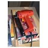 Performance Tool 3-In-1 Staple Gun Kit With 900 Staples, Air Spray Gun & Electro-Matic Stapler