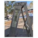 Werner 356 SAF-T-STEP Aluminum Stepladder - 3 ft 10 in Made in USA