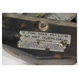 2-Ton Cable Puller Come-Along Hand Winch - Dual Hooks