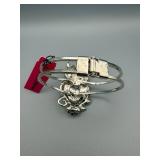 Betsey Johnson Butterfly Crystal Bracelet Emerald Green Center Stone