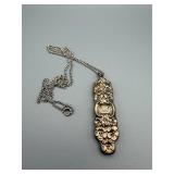 Floral-Engraved Pendant Necklace on Silver-Tone Chain - Vintage Style Jewelry
