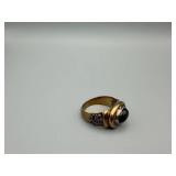 Onyx Cabochon Ring with Gold-Tone Filigree Shoulders - Vintage Style