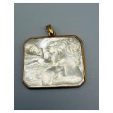 Mother-of-Pearl Cameo Pendant in Gold Frame