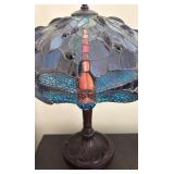 UL - Gorgeous Tiffany-Style Stained Glass Lamp