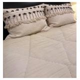 LL - Anthropology Queen Comforter with Pillowcases