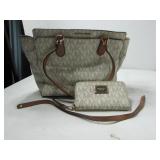 Michael Kors "Dee Dee" Tote Purse