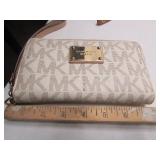 Michael Kors "Dee Dee" Tote Purse